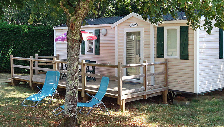 Vente privée Camping 4* La Nouvelle Croze – Vous séjournerez en mobil-home avec terrasse