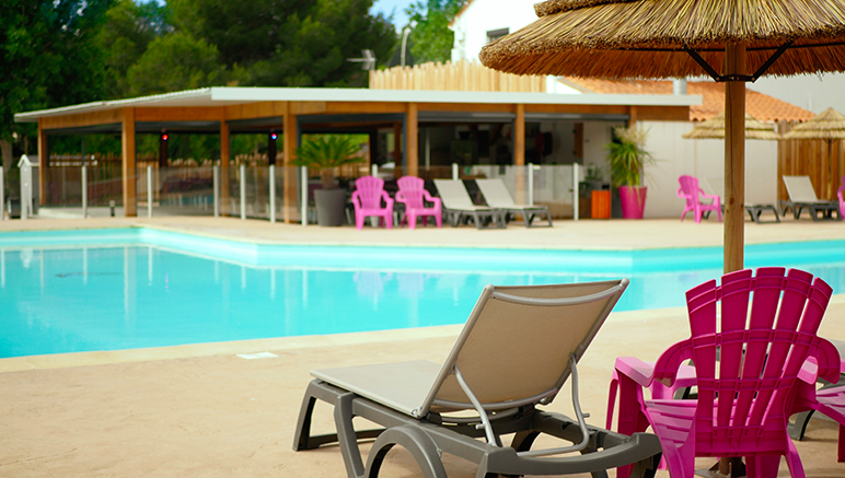 Vente privée Camping 4* Les Flamants Roses – Une piscine extérieure