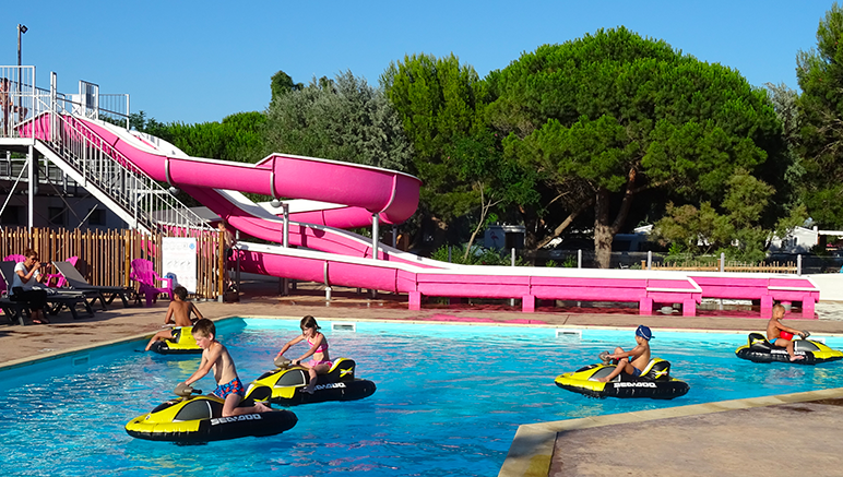 Vente privée Camping 4* Les Flamants Roses – Avec des toboggans