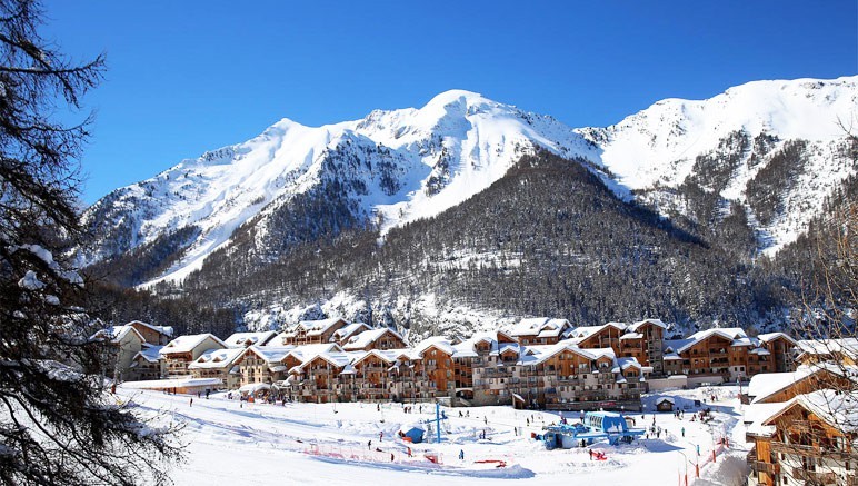 Vente privée Résidence 3* Terrasses du Soleil d'Or – La station des Orres vous accueille pour dévaler ses 88 km de pistes...