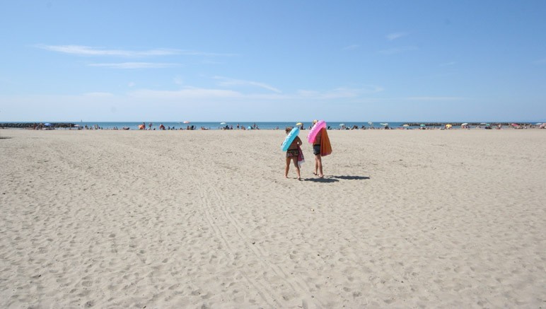 Vente privée Camping 4* Les Sables d'Or – Profitez d'un accès direct à la plage