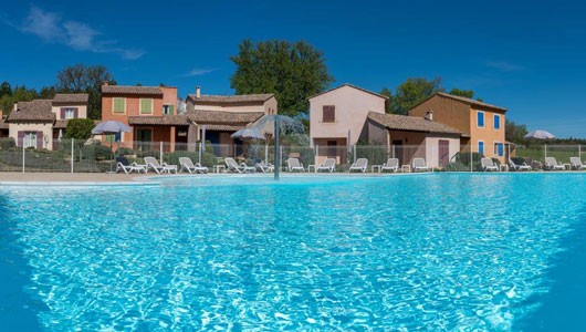 Vente privée : Résidence 3* familiale en Provence