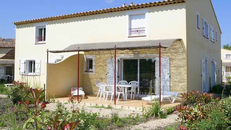 Vente privée Résidence 3* Les Bastides de Fayence – Bienvenue dans votre maison, à Tourrettes au coeur de la Provence