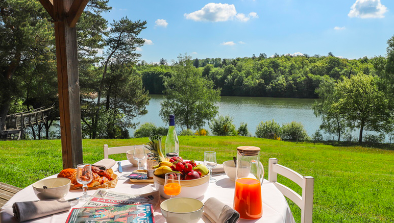 Vente privée Résidence 3* Le domaine des Monédières – Une belle terrasse