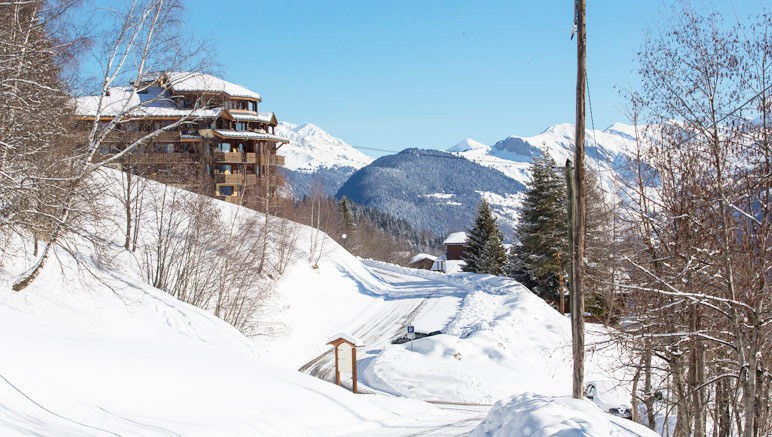 Vente privée Résidence Le Sappey – La résidence avec vue sur les pistes