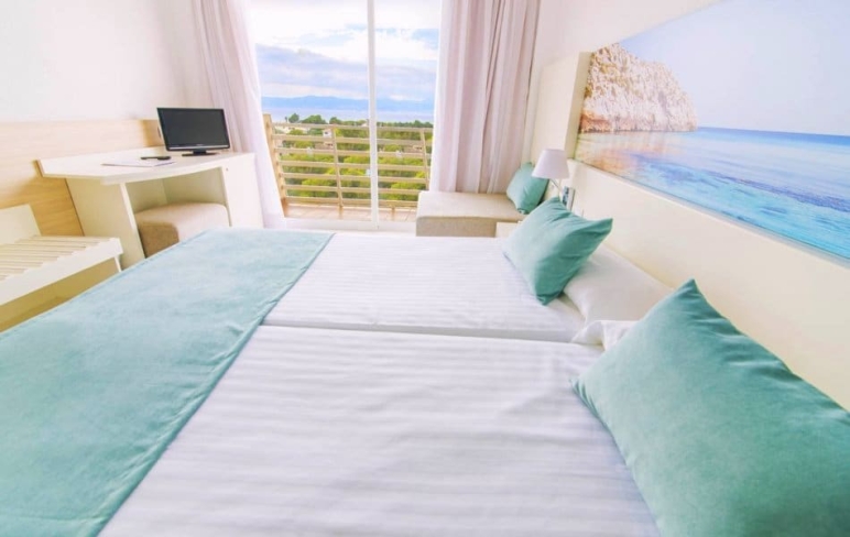 Vente privée Azuline Hotel Bahamas y Bahamas II 3* – .