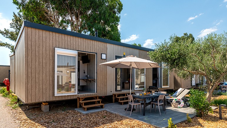 Vente privée Camping 4* Les Cottages de Perpignan – Vous séjournerez en suite pour 2 personnes, en formule hôtelière ou cottage pour 6 personnes