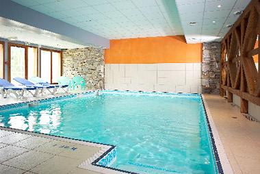 Vente privée Résidence les Valmonts  – Accès gratuit à la piscine chauffée