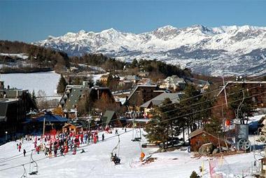 Vente privée Résidence La Source Blanche – St Jean Montclar : centre station