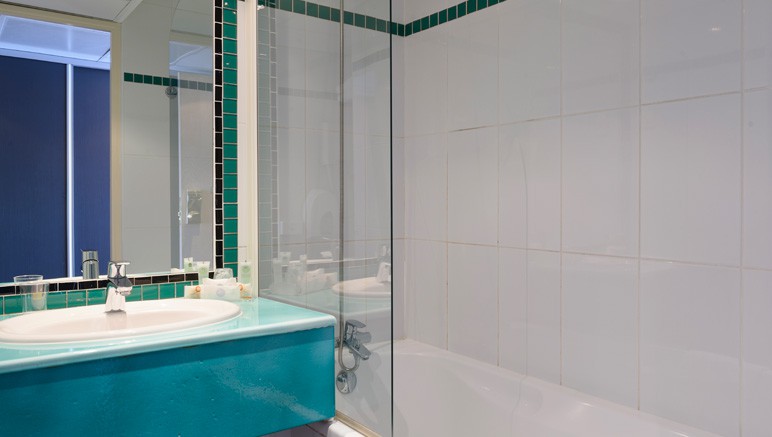 Vente privée Hôtel 3* Best Western Astoria – Salle de bain avec baignoire