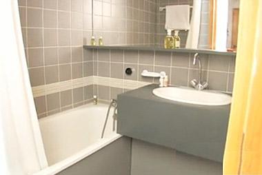 Vente privée Résidence Carène 3* – Salle de bain moderne