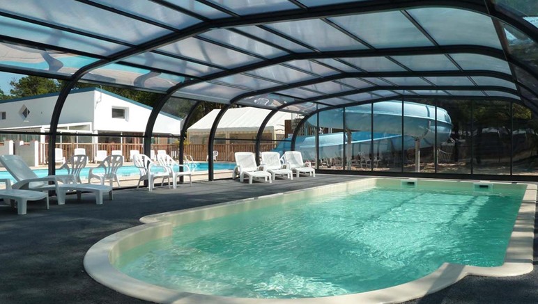Vente privée Camping 4* Les Samaras – Accès inclus à la piscine couverte chauffée
