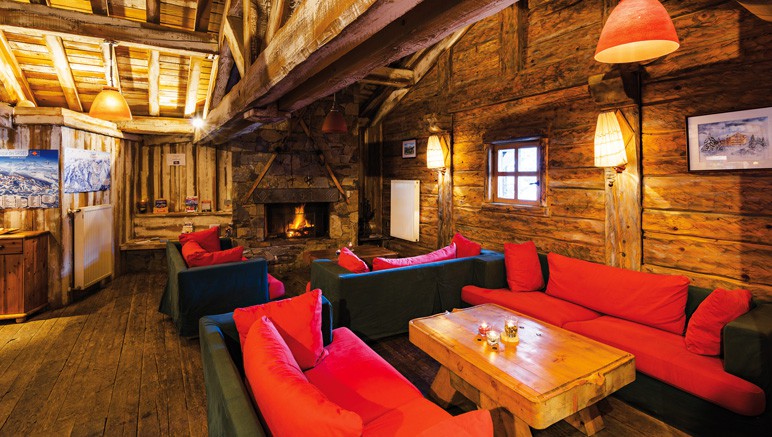Vente privée Résidence Le Village des Lapons 4* – Le salon chaleureux et cosy de la résidence