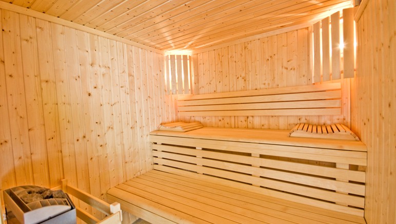 Vente privée Résidence Les Chalets d'Ax 3* – Une séance de sauna offerte (par logement et par semaine)