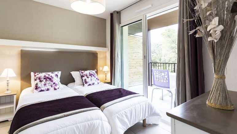 Vente privée Résidence Club Le Pont du Gard 4* – Chambre avec deux lits simples
