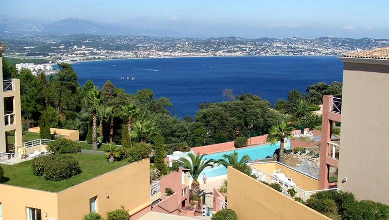 Vente privée Résidence l'Horizon Bleu – Profitez de la vue imprenable sur la Baie de Cannes