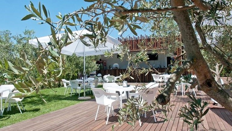 Vente privée Camping 3* Orbetello – Le bar-restaurant du camping, et sa terrasse (en supplément)