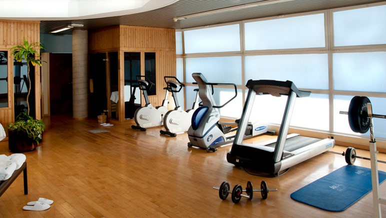 Vente privée Hôtel Abba Acteon 4* – Libre accès à la salle de fitness, au sauna et à la piste de squash