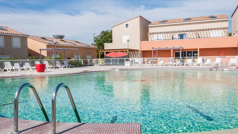 Vente privée Résidence 3* les Demeures Torrellanes – Accès gratuit à la piscine extérieure, d'avril à septembre, selon météo