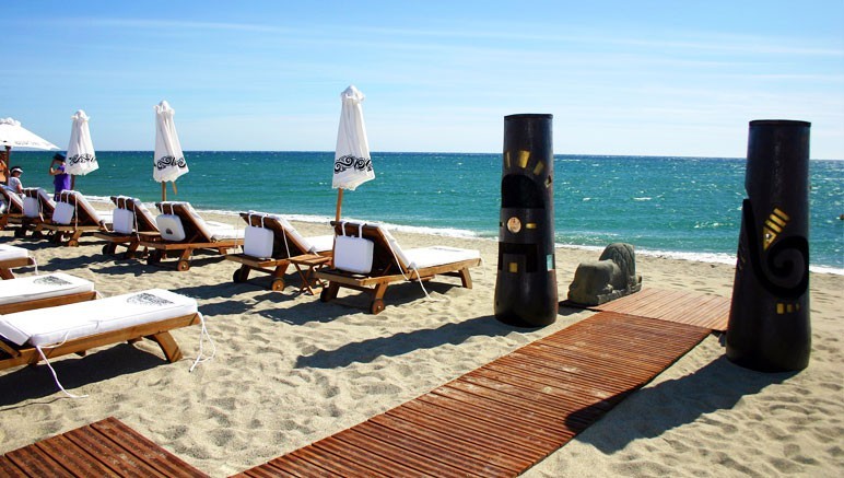Vente privée Camping 4* Le Soleil de la Méditerranée – Votre camping de standing, situé à 800 m de la plage