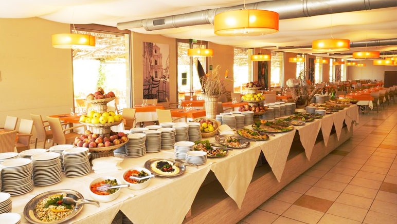 Vente privée Club Heliades 4* Menfi Beach Resort – Formule tout inclus, avec repas servis sous forme de buffet