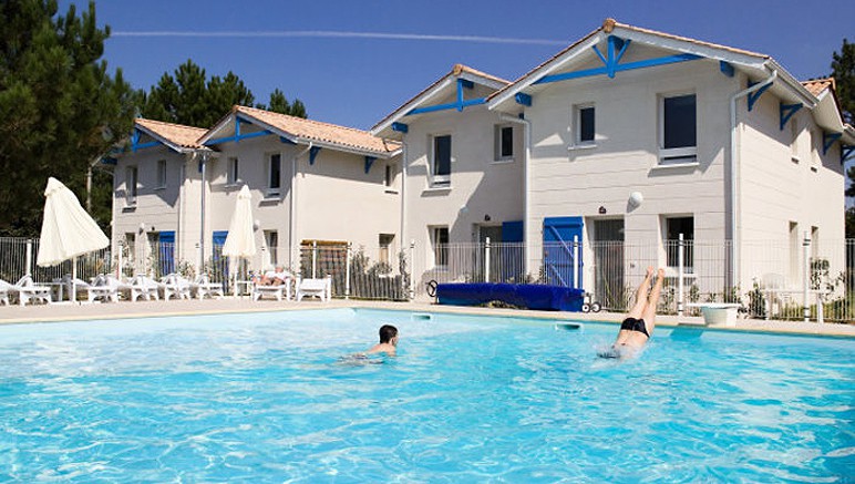 Vente privée Résidence 3* Le Domaine du Phare – Accès gratuit à la piscine extérieure chauffée