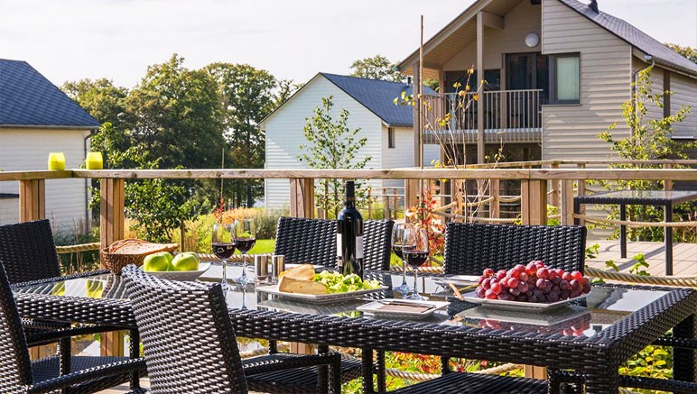 Vente privée Le Domaine 4* Golden Lakes Village – Profitez de votre agréable terrasse