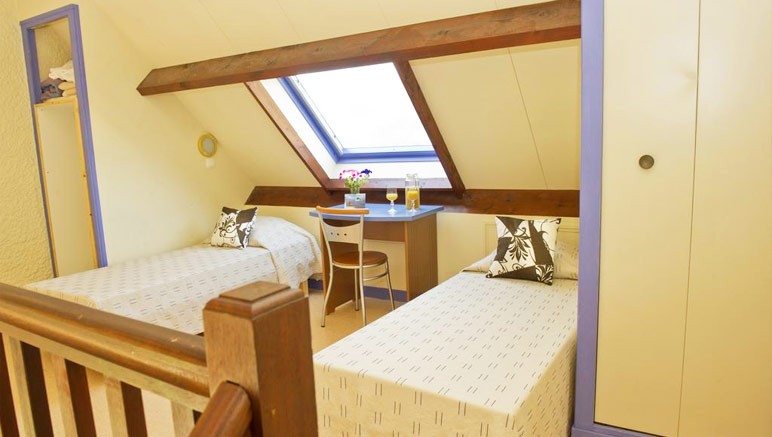 Vente privée Village de vacances Le Sénequet – Chambre avec lits simples