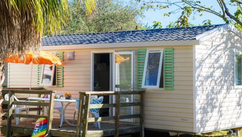 Vente privée Camping Interpals 4* – Les mobil-homes du camping avec terrasse