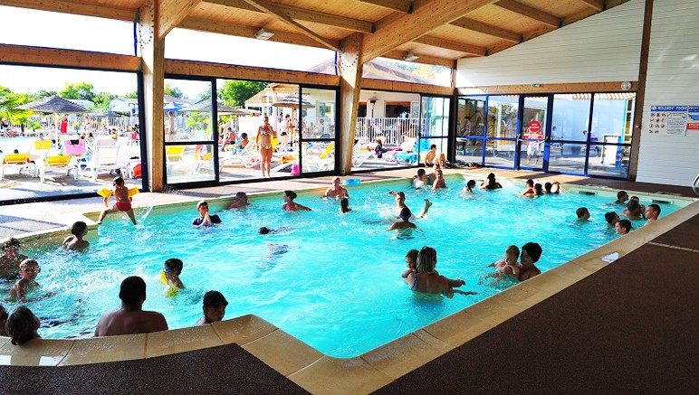 Vente privée Camping 5* Le Loyada – Accès gratuit à la piscine couverte chauffée