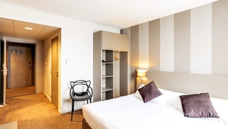 Vente privée Hôtel 3* Le Galion – Chambre double avec lit king size...