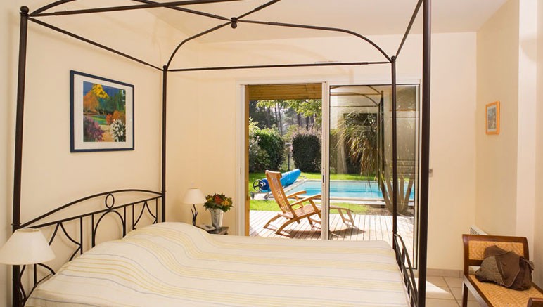 Vente privée Résidence Villas Club Royal La Prade – Chambre avec lit double