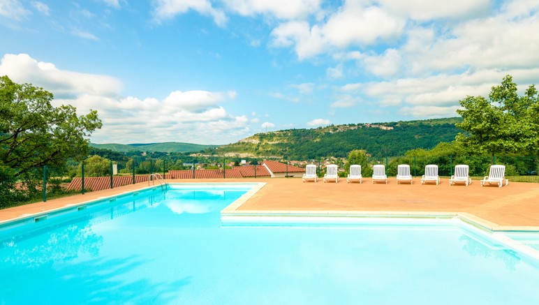 Vente privée Résidence Le Domaine des Cazelles 3* Lagrange Confort + – Accès inclus à la piscine extérieure (en saison)...