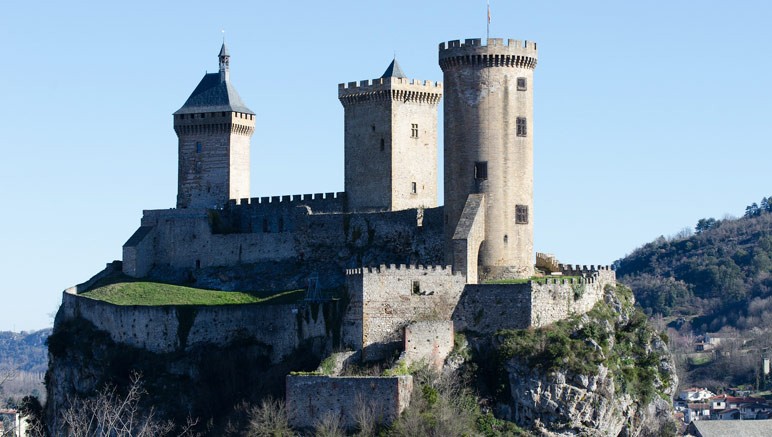 Vente privée Camping 3* La Bastide – Le château de Foix, perché dans les montagnes pyrénéennes - 38 km