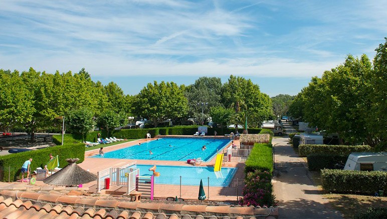 Vente privée Camping 3* La Plage d'Argens – Accès gratuit à la piscine extérieure et à la pataugeoire