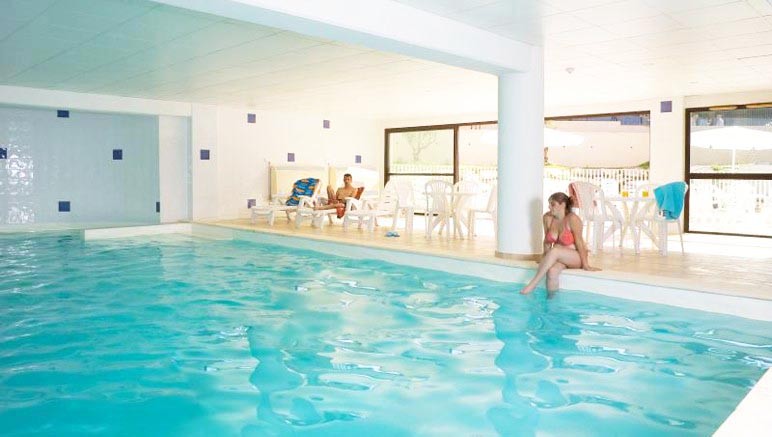 Vente privée Résidence Le Mas des Oliviers 3* – Accès gratuit à la piscine couverte chauffée