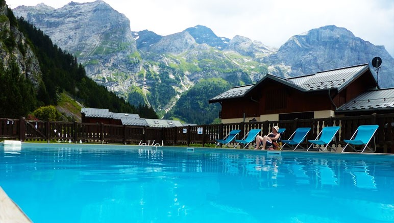 Vente privée Hôtel Le Télémark – Accès inclus à la piscine extérieure chauffée...