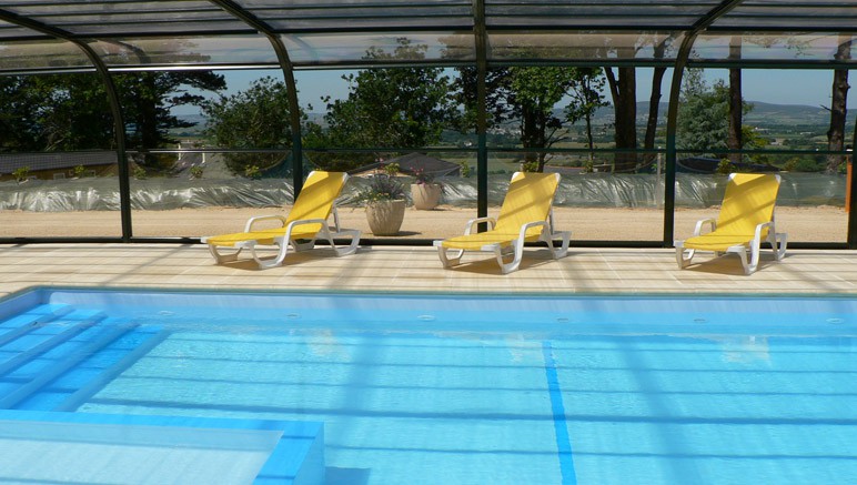 Vente privée Camping 3* Locronan – Accès gratuit à la piscine couverte chauffée