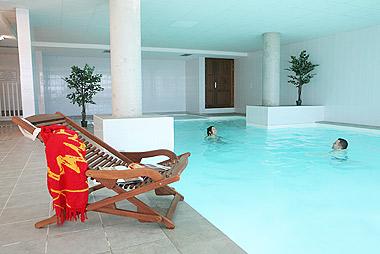 Vente privée Résidence Les Chalets du Belvédère  – Accès gratuit à la piscine intérieure chauffée