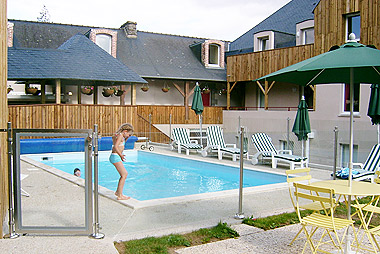 Vente privée Résidence Le Domaine d'Ar Peoch – Accès gratuit à la piscine découverte et chauffée
