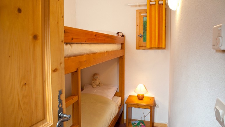 Vente privée Résidence Chalets & Lodges des Alpages – Coin nuit avec lits superposés