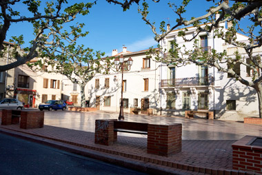 Vente privée Le village Marin Catalan – Toreilles et sa Place Louis Blasi 