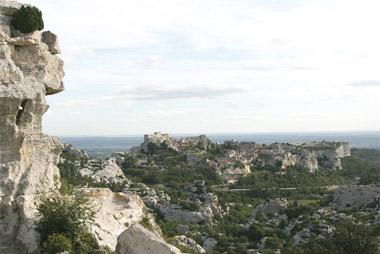 Vente privée Résidence Le Mas des Arènes – Vue des Baux de Provence