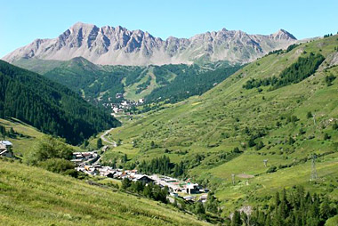 Vente privée La résidence l'écrin des neiges – Vars et ses 4 hameaux de montagne