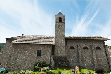 Vente privée Résidence Les Valmonts 3* – Eglise baroque de Valloire