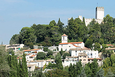 Vente privée Résidence LAGRANGE L'Alisier/Royal Parc – Villeneuve-Loubet - village traditionnel