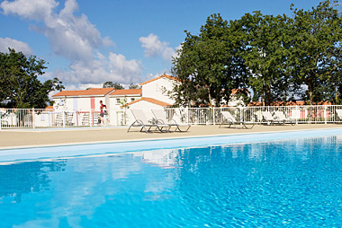 Vente privée Résidence Le Village de la Mer – Accès gratuit à la piscine et pataugeoire extérieures